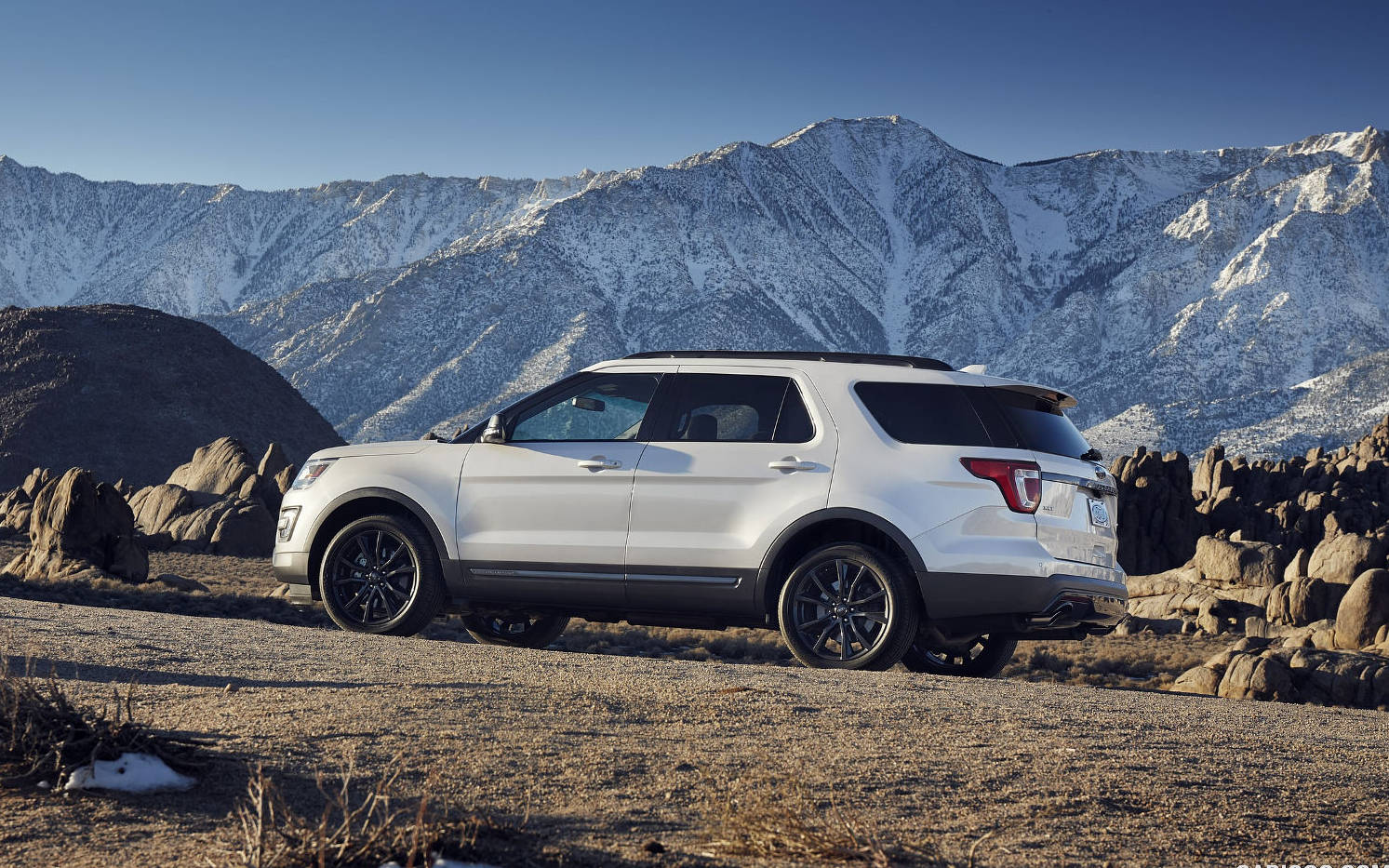 2017 ford explorer off road tires